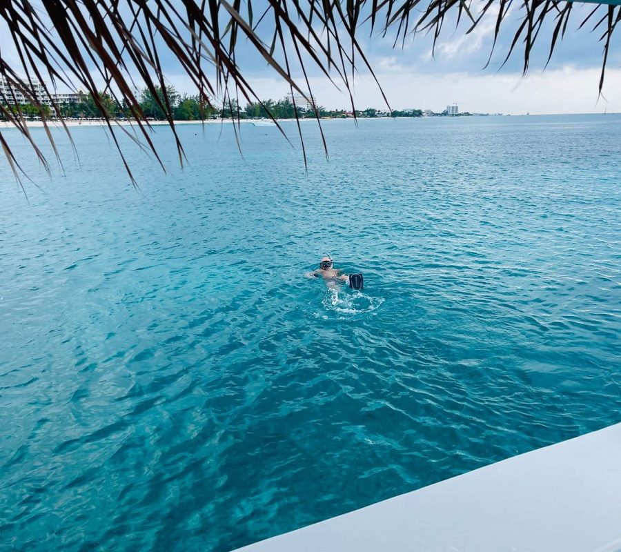 Paradise Paddle Cayman on Seven Mile Beach
