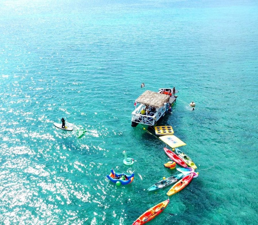 Paradise Paddle Cayman on Seven Mile Beach