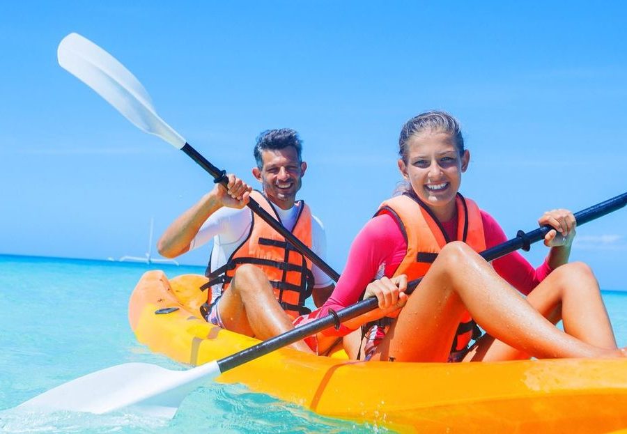 The Paradise Paddle family, Grand Cayman
